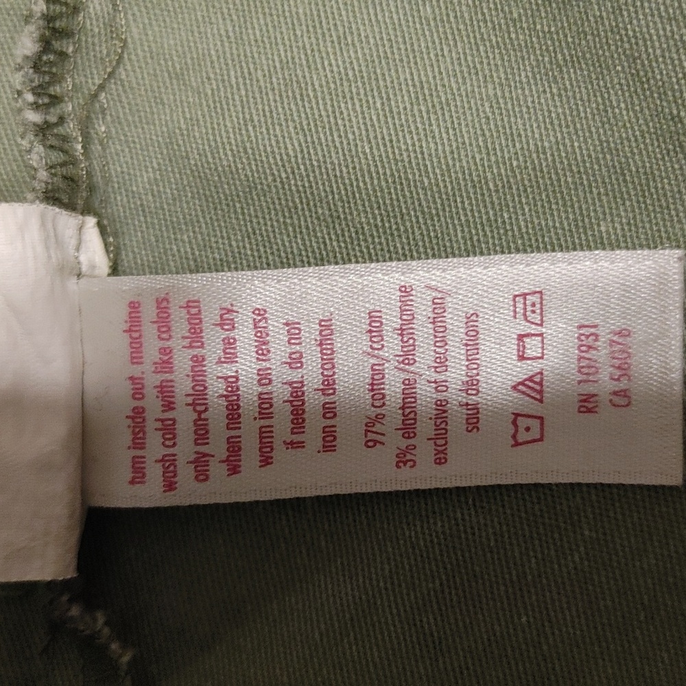 🤢 Justice Jacket - Picture 14 of 14